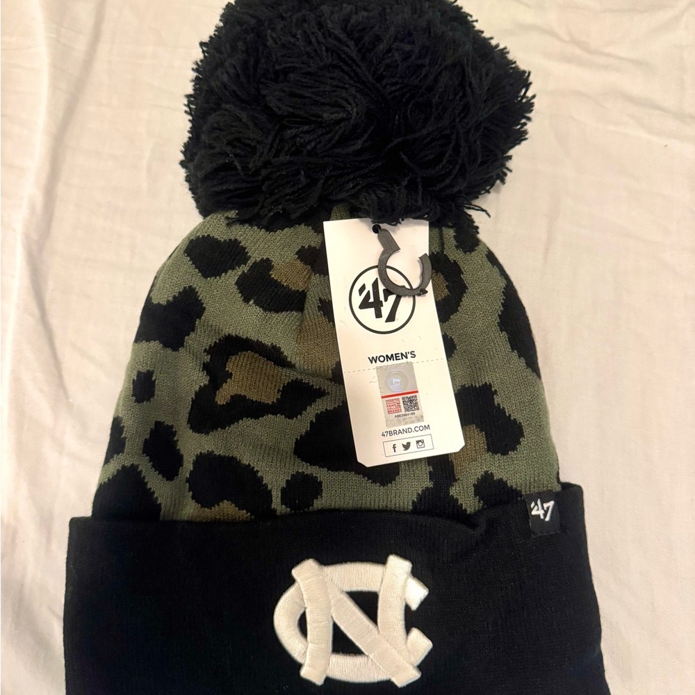 47 Women's UNC Cheetah Print Beanie NWT